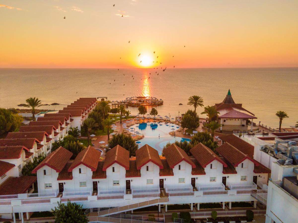 Salamis Bay Conti Hotel Resort & Spa & Casino Famagusta  Exterior photo